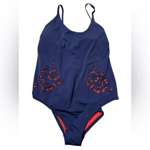 Venus women’s one piece swimsuit size 12 brand new